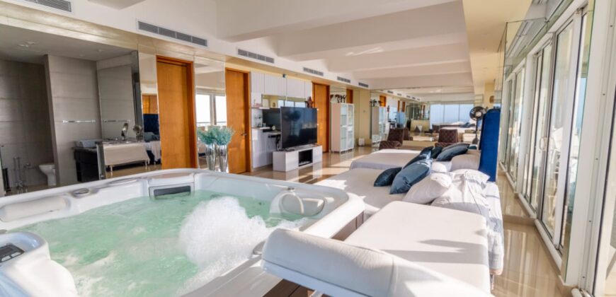 PENTHOUSE CON JACUZZI (VALOR EN DOLAR)