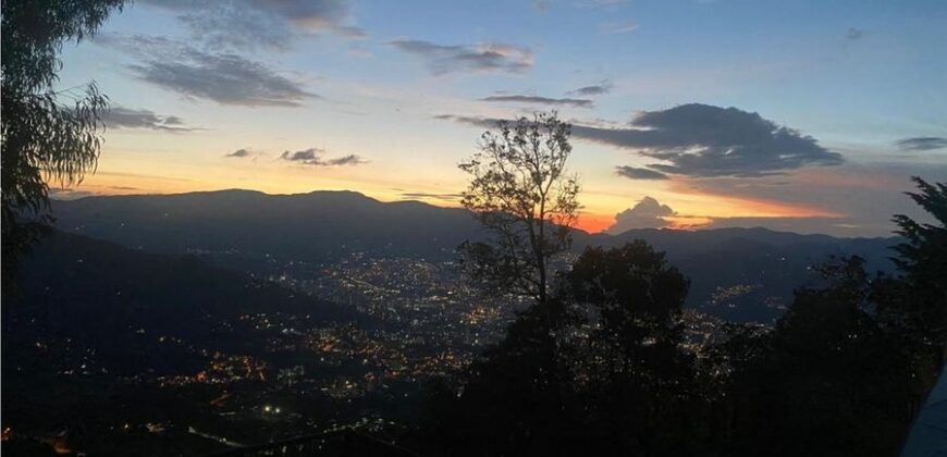 CASA EN LAS PALMAS ENVIGADO ANTIOQUIA